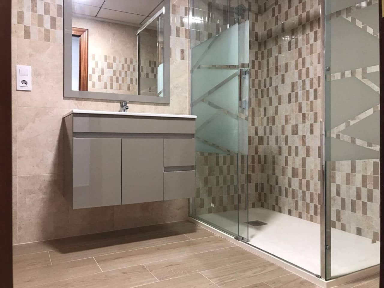 5 soverom Leilighet til salgs i Sax med garasje - € 159 200 (Ref: 2177762)