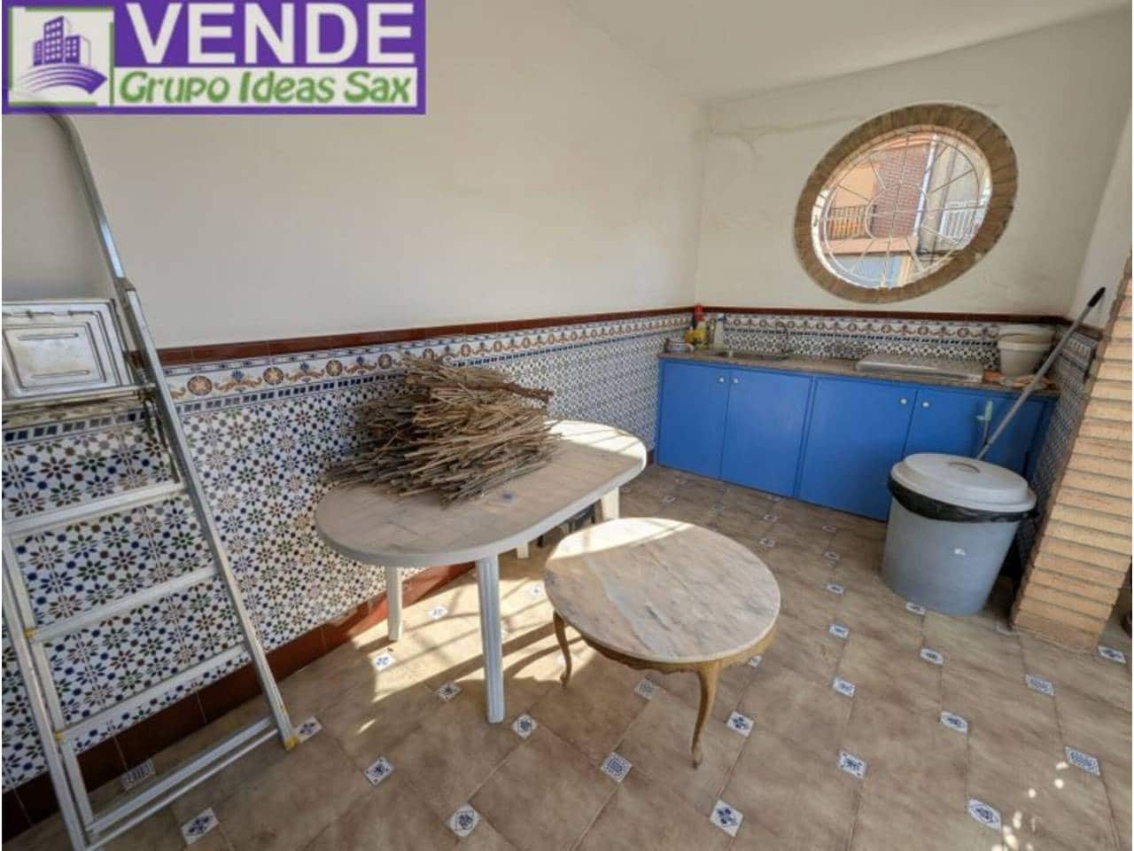 5 chambre Villa/Maison Mitoyenne à vendre à Sax - 450 000 € (Ref: 3297195)