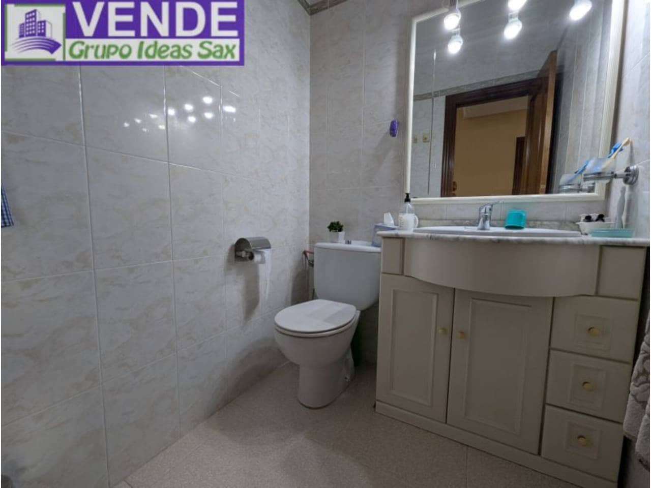 5 chambre Villa/Maison Mitoyenne à vendre à Sax - 450 000 € (Ref: 3297195)