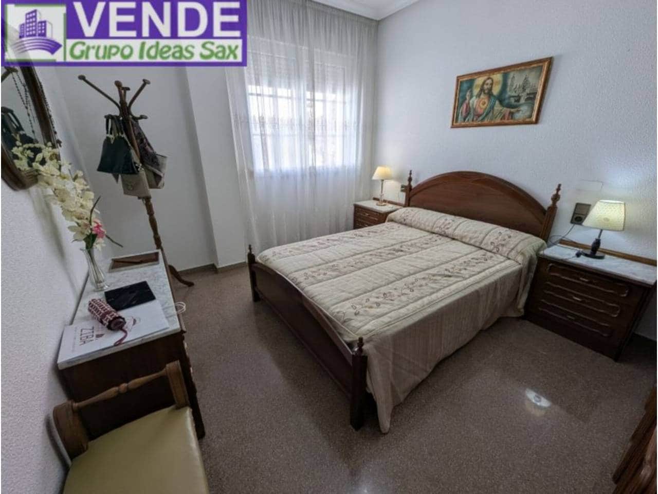 5 chambre Villa/Maison Mitoyenne à vendre à Sax - 450 000 € (Ref: 3297195)