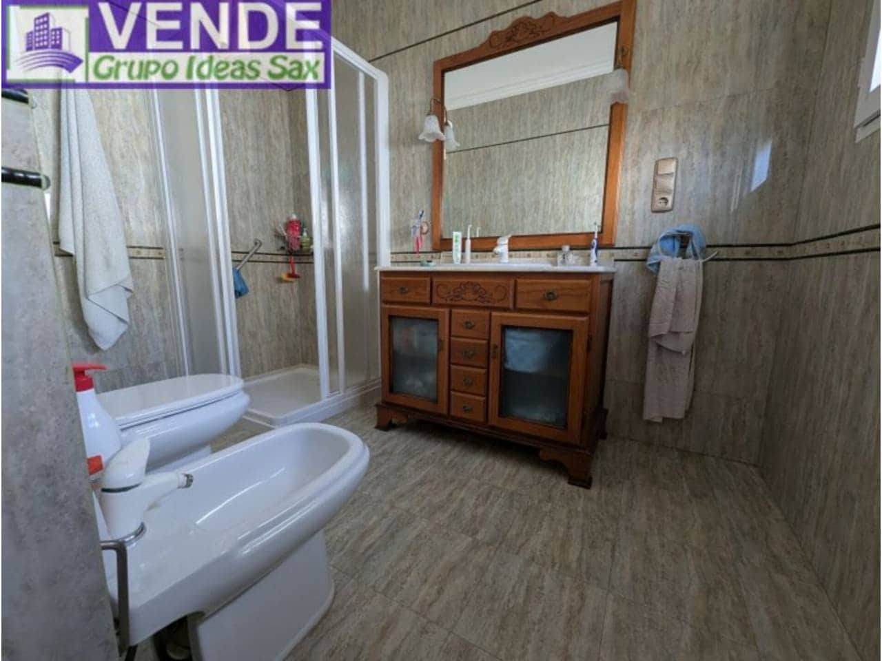 5 chambre Villa/Maison Mitoyenne à vendre à Sax - 450 000 € (Ref: 3297195)