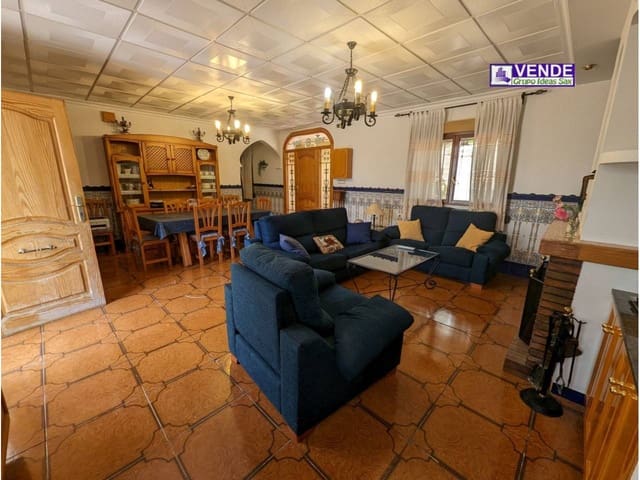 5 soverom Villa til salgs i Sax med svømmebasseng garasje - € 310 000 (Ref: 3905451)