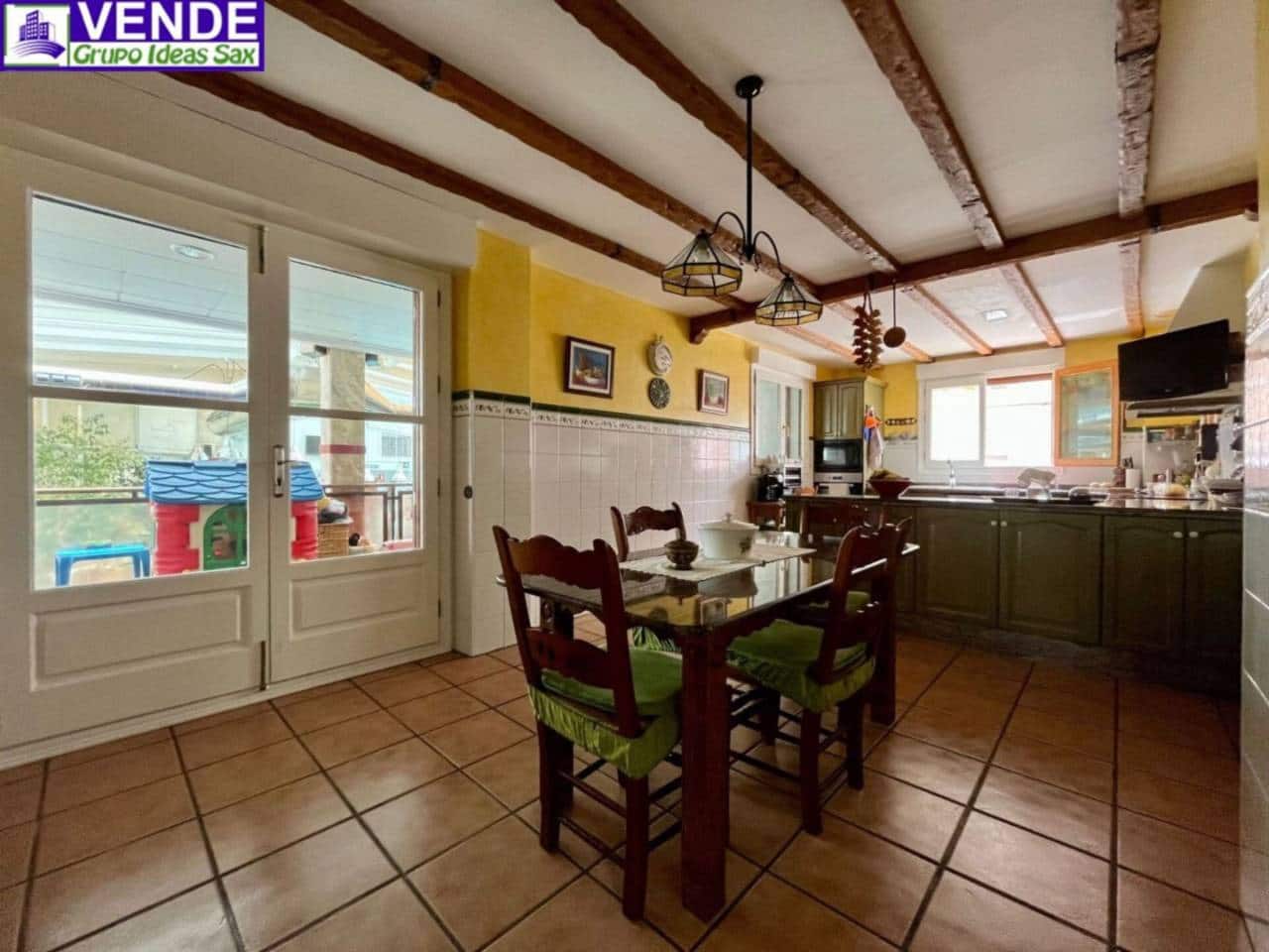 4 quarto Moradia para venda em Sax com piscina garagem - 415 000 € (Ref: 4038977)