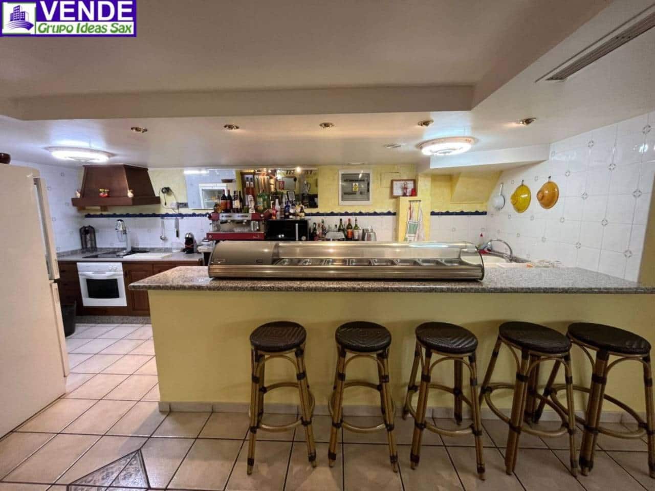 4 quarto Moradia para venda em Sax com piscina garagem - 415 000 € (Ref: 4038977)