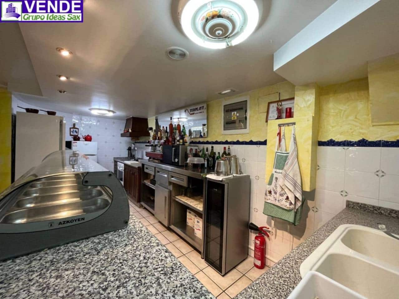 4 quarto Moradia para venda em Sax com piscina garagem - 415 000 € (Ref: 4038977)