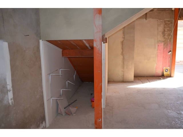 Commercieel te huur in Sax - € 300 (Ref: 5491752)