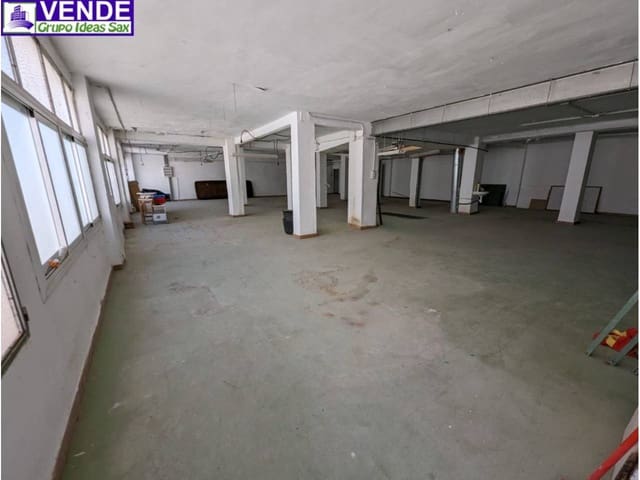 Erhverv til salg i Sax - € 136.500 (Ref: 5904951)