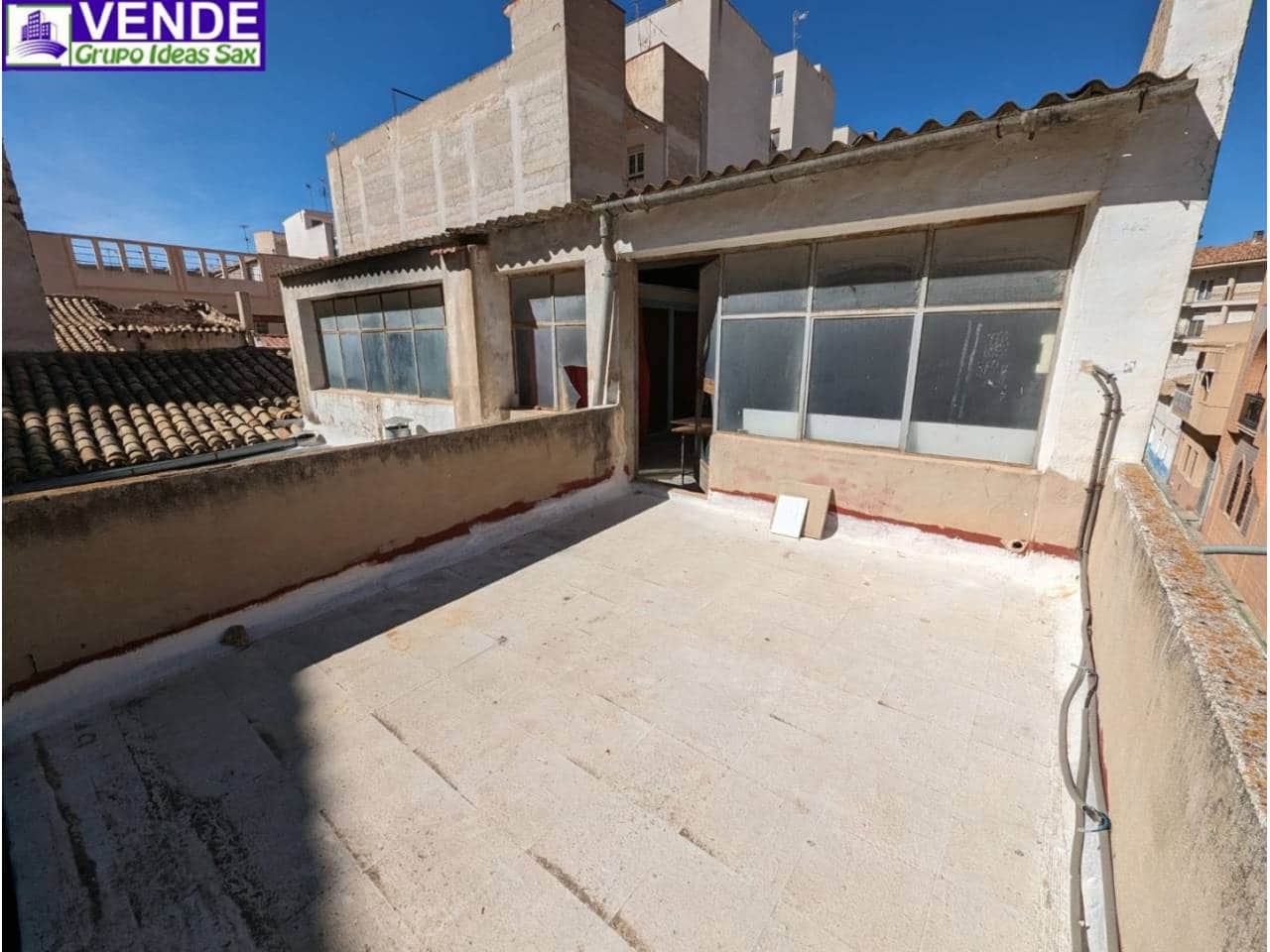 Kommersiell till salu i Sax - 136 500 € (Ref: 5904951)