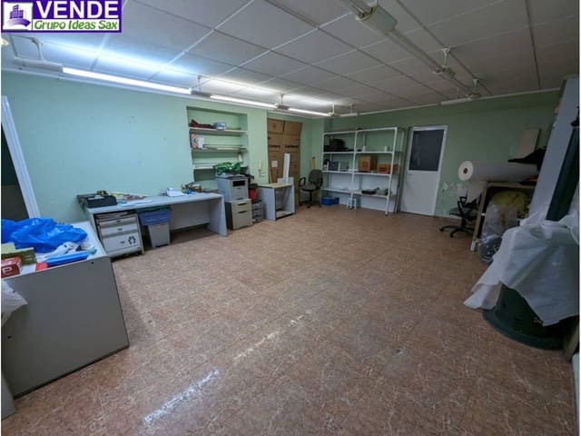 Erhverv til salg i Sax - € 136.500 (Ref: 5904951)