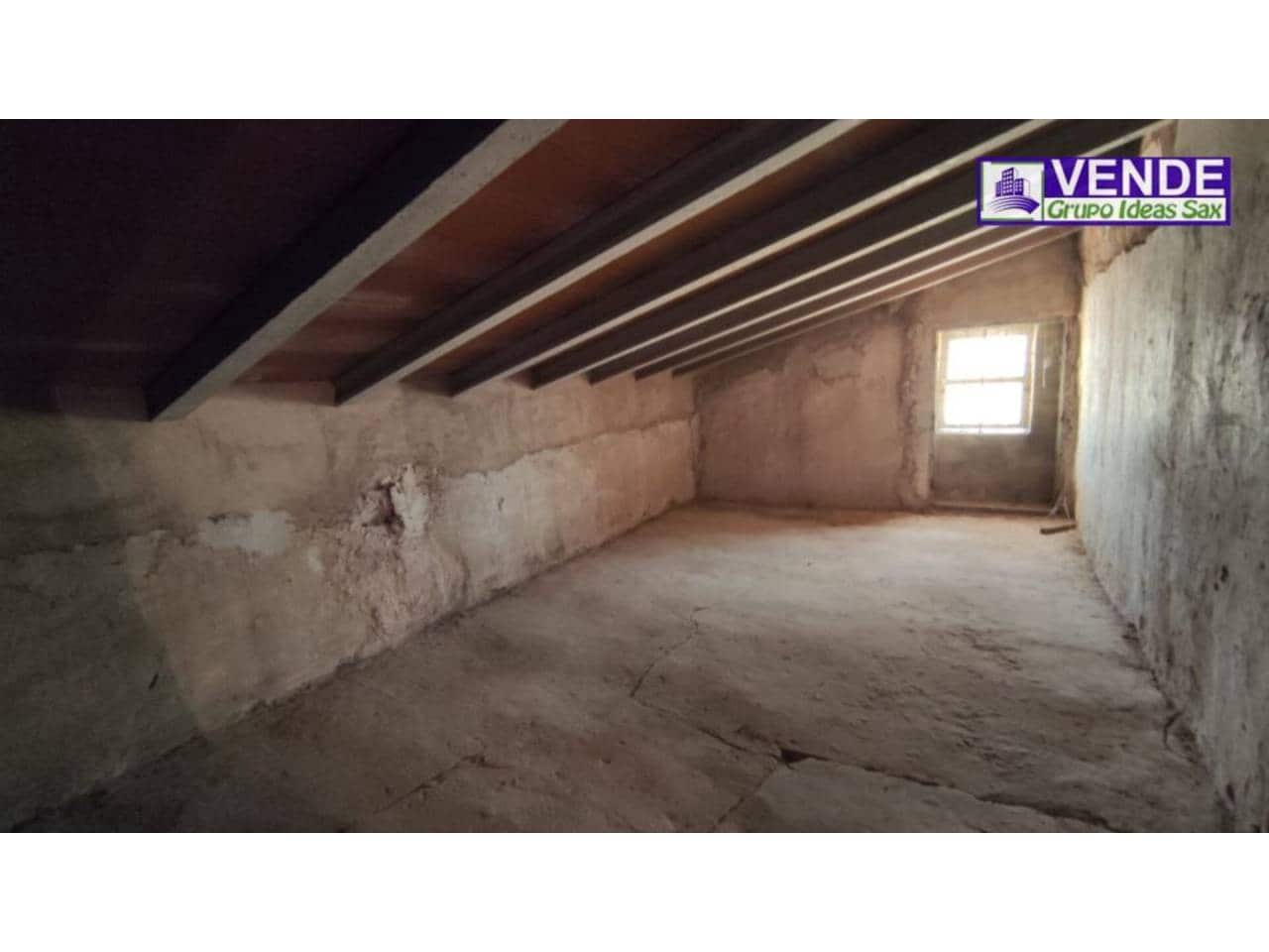 Quinta/Casa Rural para venda em Sax com garagem - 108 000 € (Ref: 6215557)