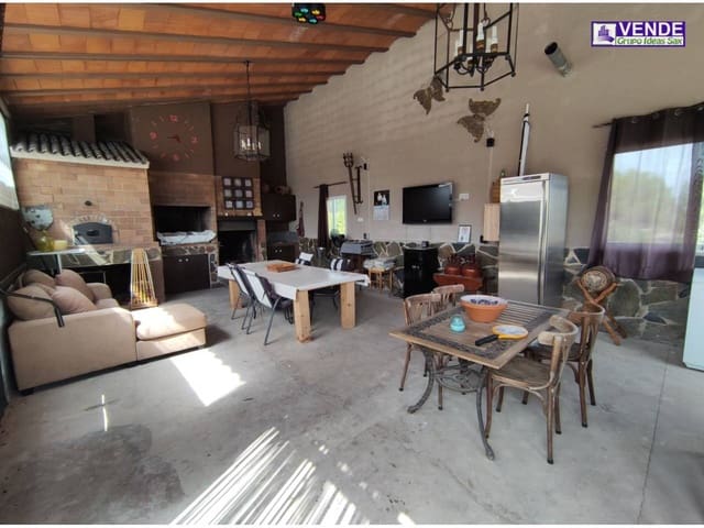 5 soverom Villa til salgs i Sax med garasje - € 449 000 (Ref: 7071017)