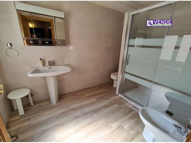 6 soverom Hus til salgs i Sax - € 73 600 (Ref: 7465030)