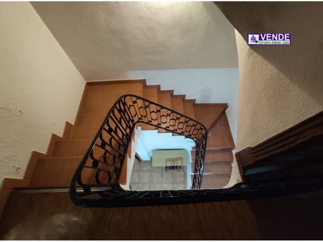 6 soverom Hus til salgs i Sax - € 73 600 (Ref: 7465030)