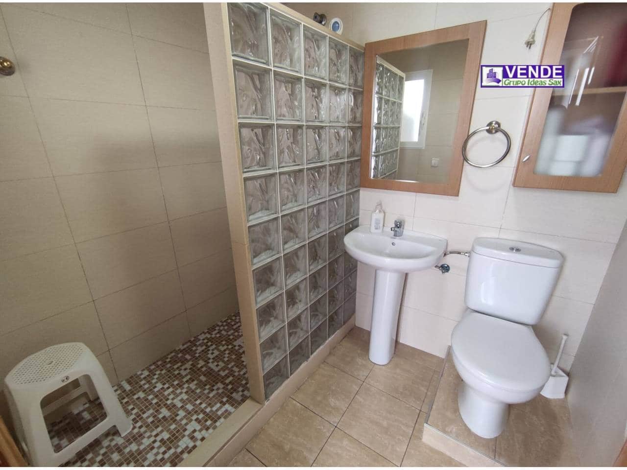 6 soveværelse Byhus til salg i Sax - € 73.600 (Ref: 7465030)