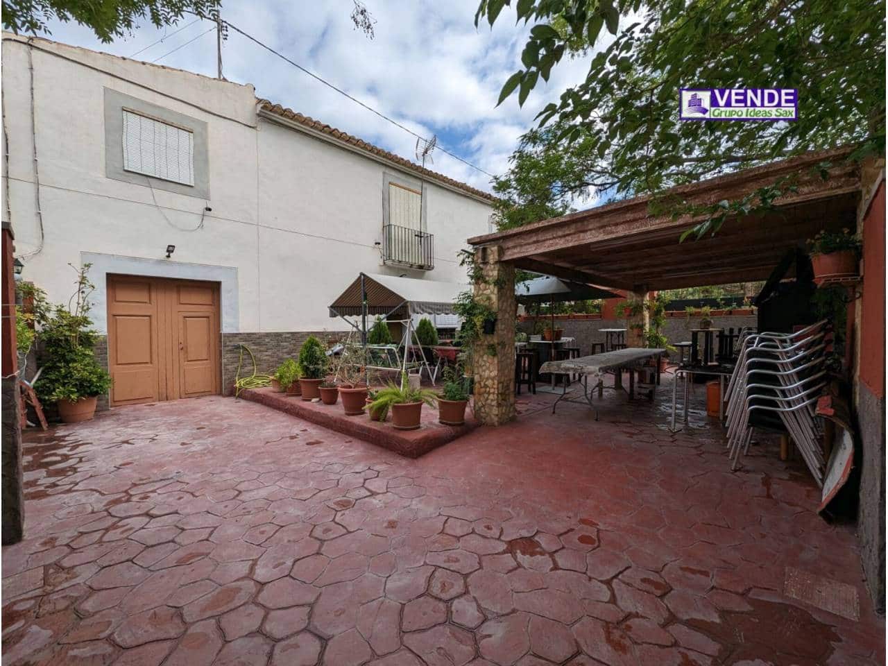 8 bedroom Finca/Country House for sale in Sax with garage - € 219,995 (Ref: 7561591)