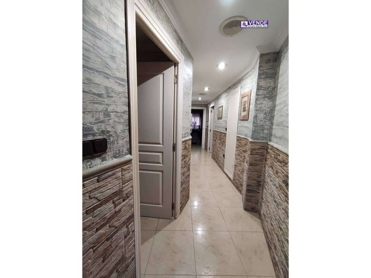 3 soverom Leilighet til salgs i Sax - € 115 500 (Ref: 7674067)