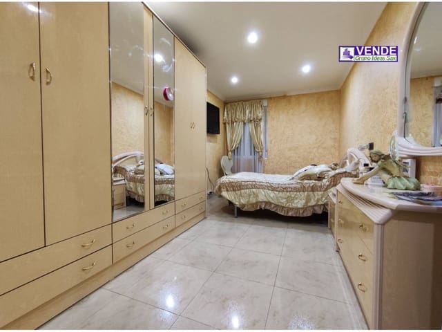 3 chambre Appartement à vendre à Sax - 115 500 € (Ref: 7674067)