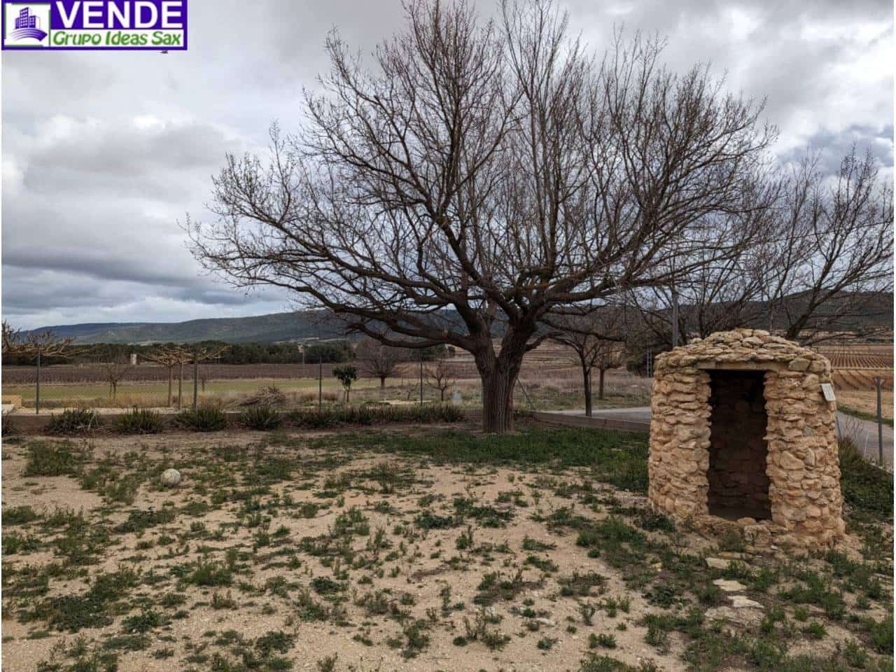 3 soveværelse Finca/Landehus til salg i Villena - € 137.500 (Ref: 8139848)