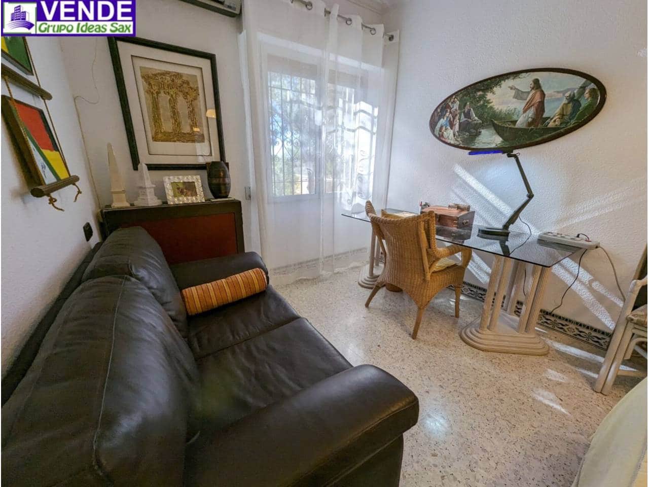 5 slaapkamer Finca/Landhuis te koop in Sax - € 260.000 (Ref: 8165077)