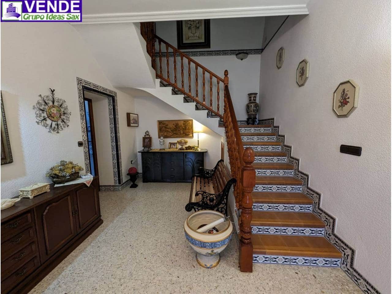 5 slaapkamer Finca/Landhuis te koop in Sax - € 260.000 (Ref: 8165077)