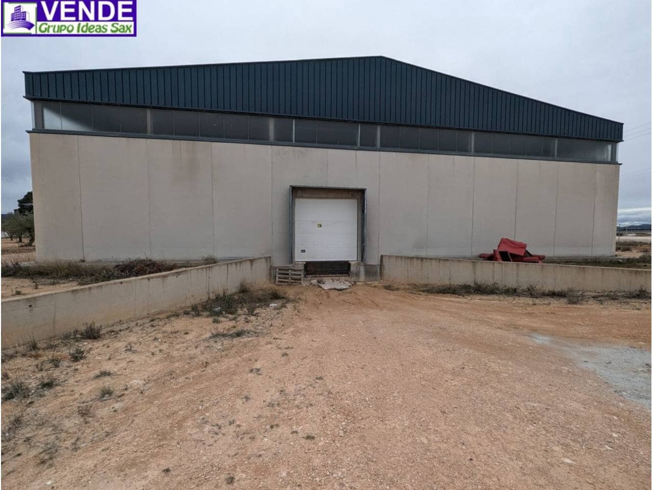 Företag till salu i Yecla - 620 000 € (Ref: 8297395)