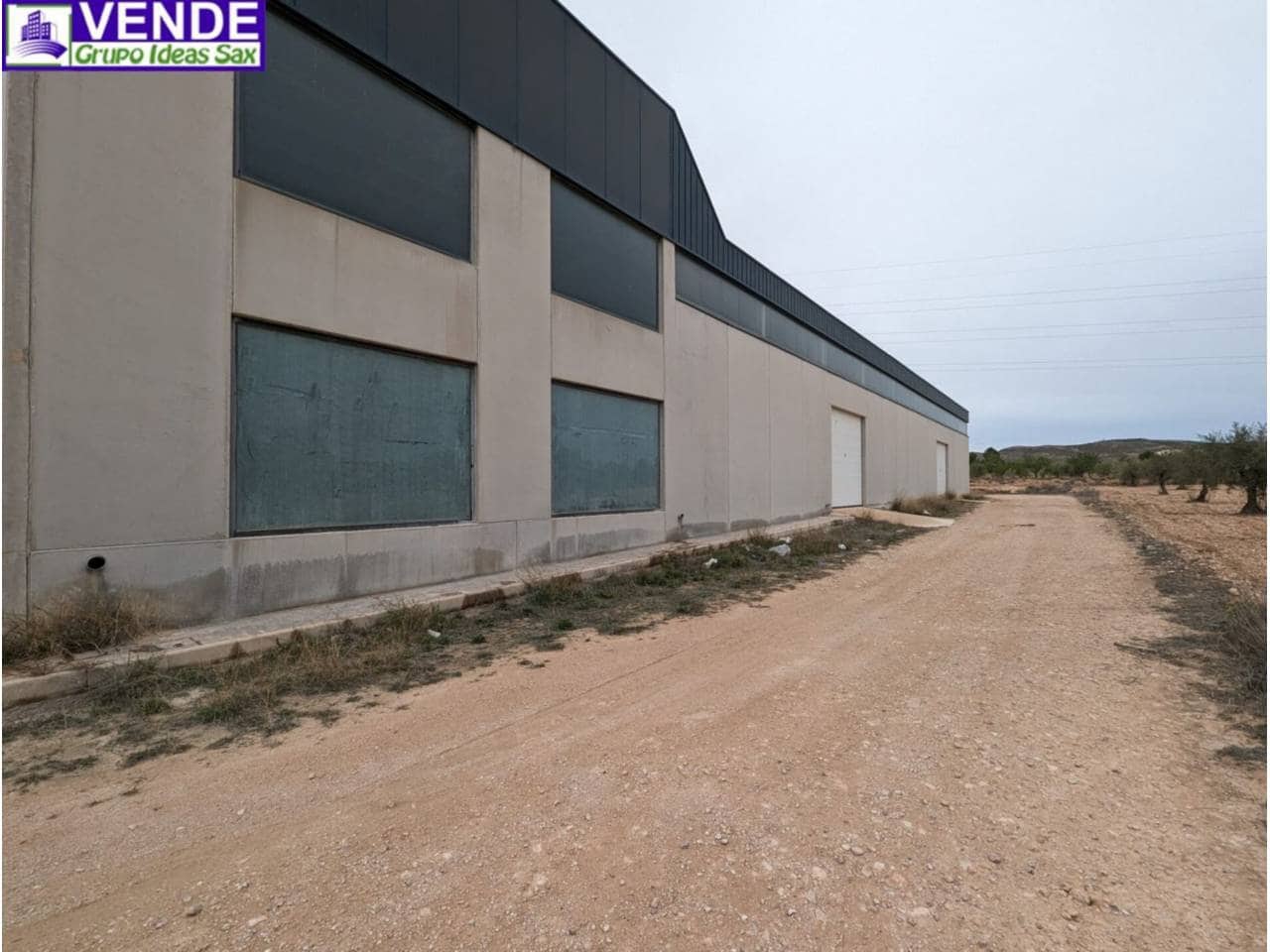 Företag till salu i Yecla - 620 000 € (Ref: 8297395)