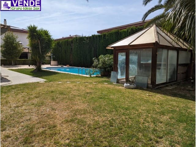 4 makuuhuone Huvila myytävänä paikassa Elda mukana uima-altaan 
autotalli - 475 000 € (Ref: 8359159)