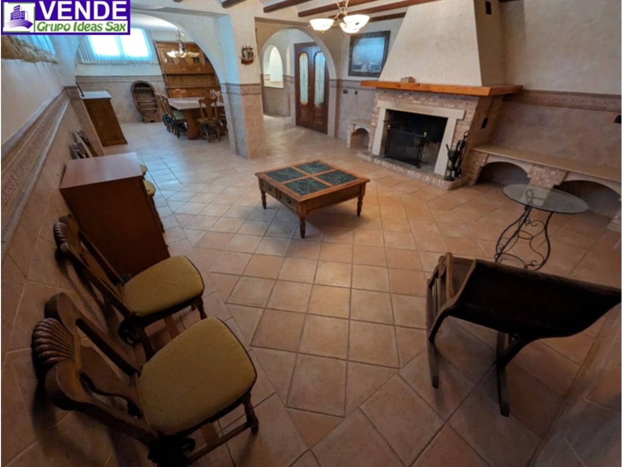 4 makuuhuone Huvila myytävänä paikassa Elda mukana uima-altaan 
autotalli - 475 000 € (Ref: 8359159)