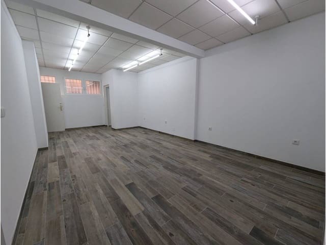 Commercieel te huur in Sax - € 500 (Ref: 8481639)