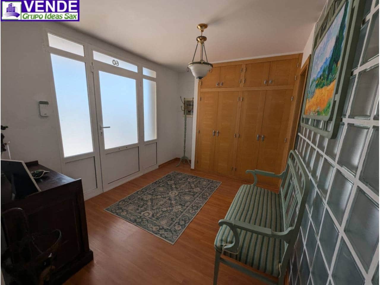 3 sypialnia Willa na sprzedaż w Sax z basenem garażem - 325 000 € (Ref: 8772547)