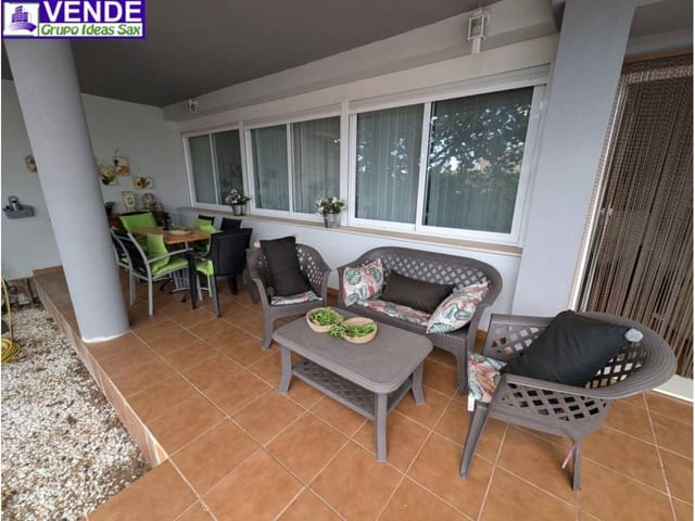 3 soverom Villa til salgs i Sax med svømmebasseng garasje - € 325 000 (Ref: 8772547)