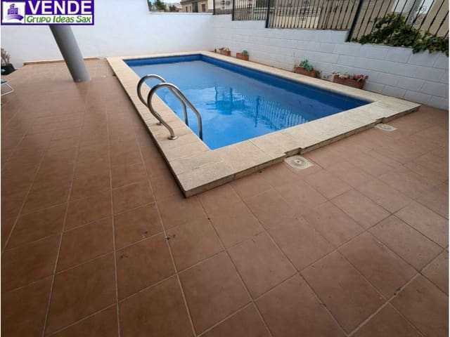 3 soverom Villa til salgs i Sax med svømmebasseng garasje - € 325 000 (Ref: 8772547)