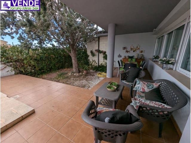 3 soverom Villa til salgs i Sax med svømmebasseng garasje - € 325 000 (Ref: 8772547)