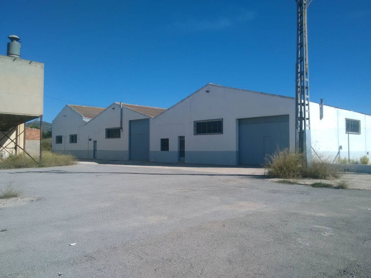 Virksomhed til salg i Sax - € 150.000 (Ref: 8977830)