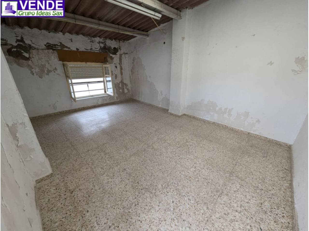 3 slaapkamer Huis te koop in Salinas met garage - € 84.000 (Ref: 8983858)