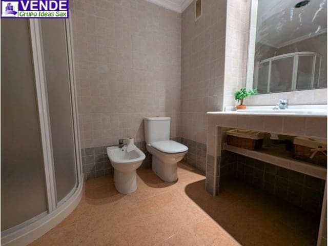 6 soverom Hus til salgs i Sax - € 250 000 (Ref: 9068432)