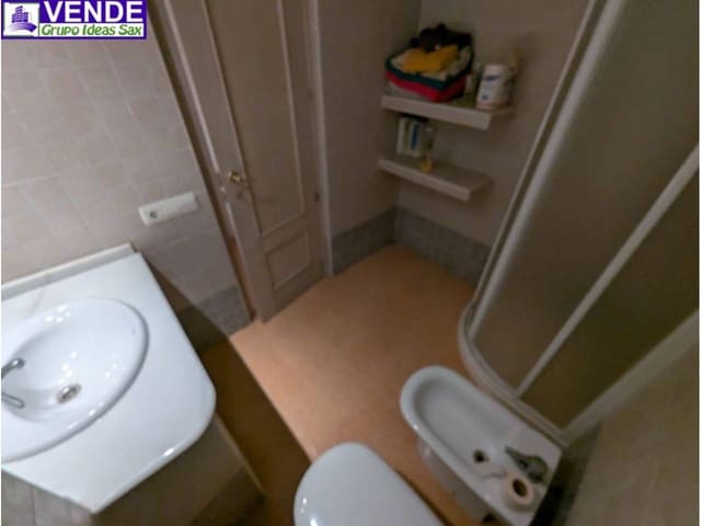 6 soverom Hus til salgs i Sax - € 250 000 (Ref: 9068432)