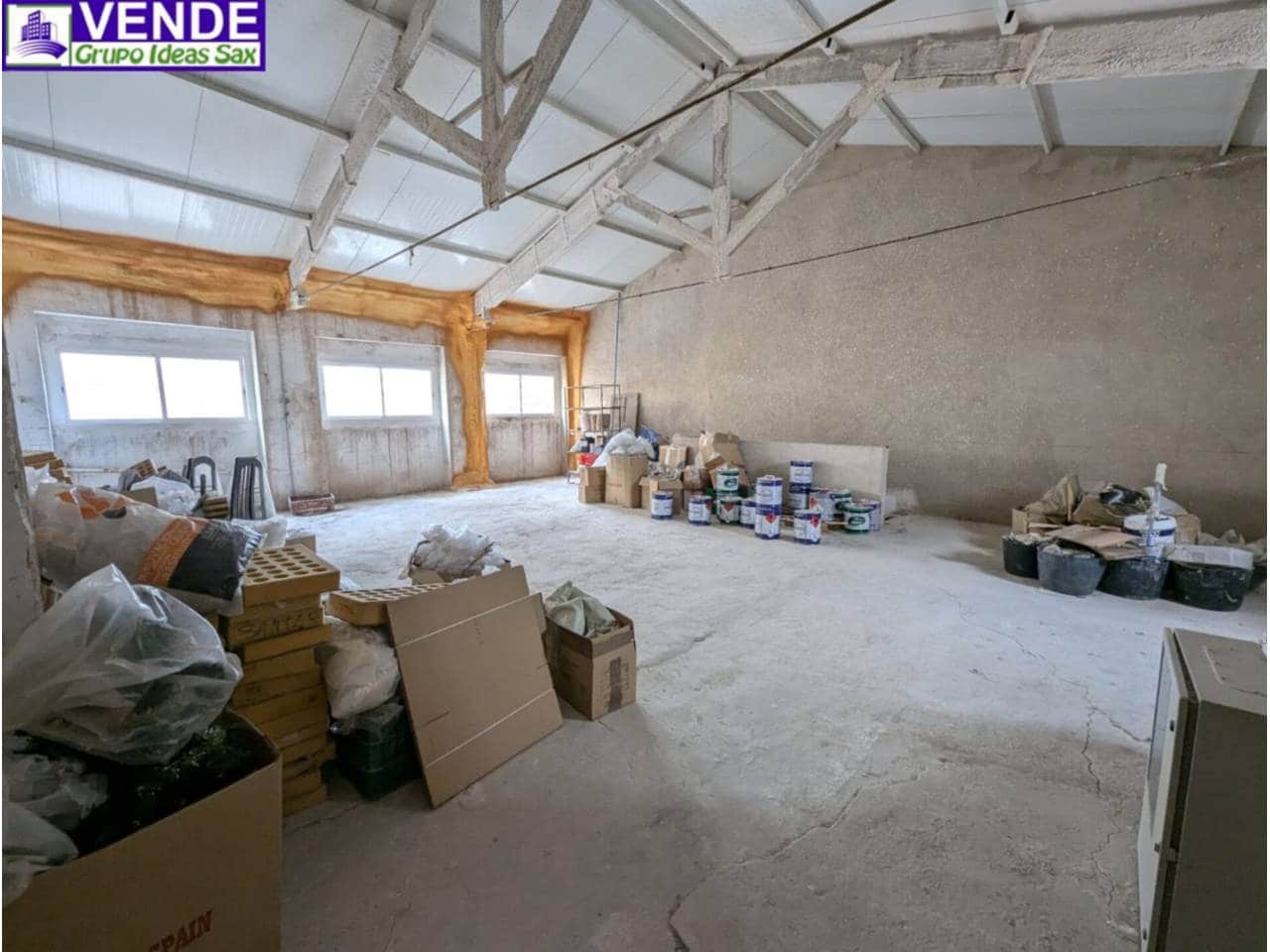 Bedrift til salgs i Sax - € 280 000 (Ref: 9116554)