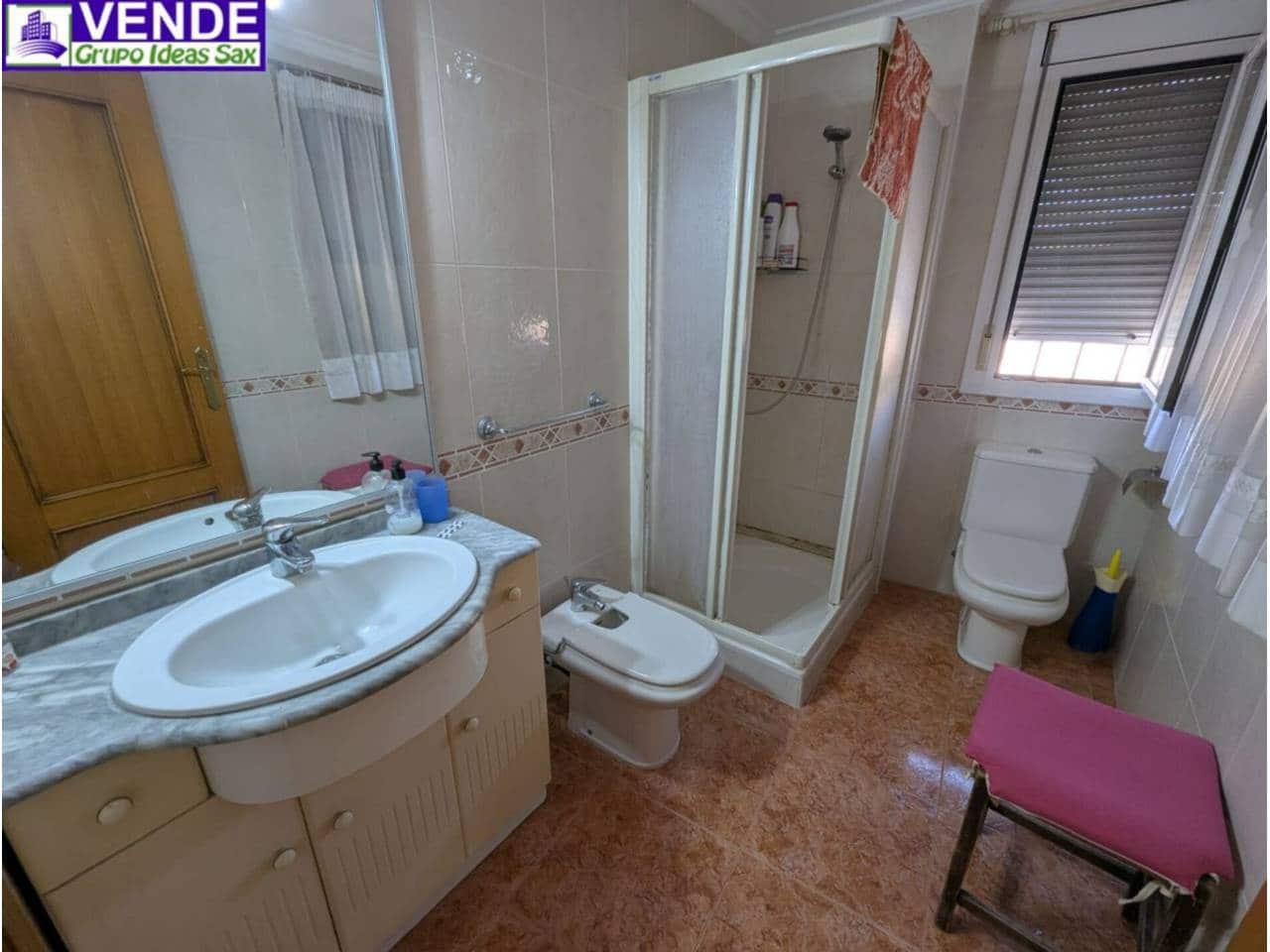 4 slaapkamer Finca/Landhuis te koop in Villena met garage - € 207.500 (Ref: 9159072)