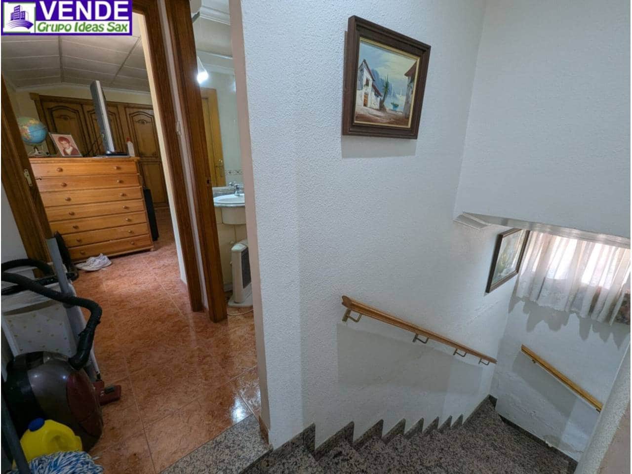 4 slaapkamer Finca/Landhuis te koop in Villena met garage - € 207.500 (Ref: 9159072)