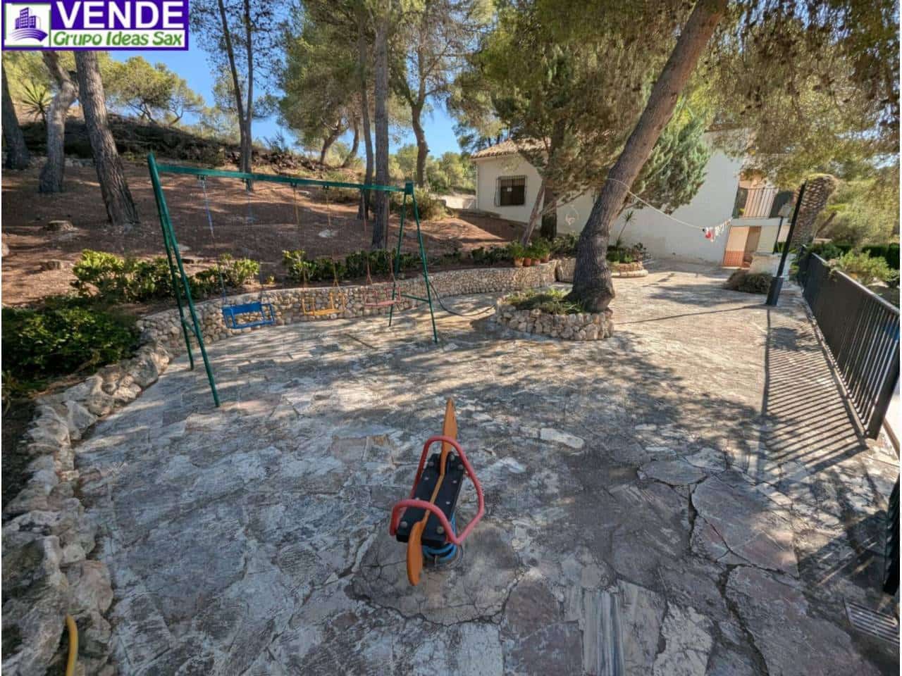 4 soverom Finca/Herregård til salgs i Sax med svømmebasseng garasje - € 315 000 (Ref: 9159074)