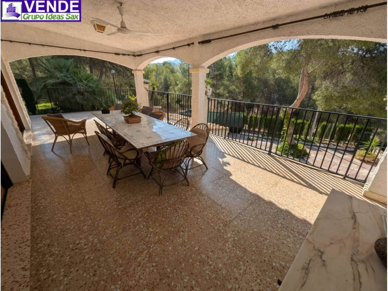 4 soverom Finca/Herregård til salgs i Sax med svømmebasseng garasje - € 315 000 (Ref: 9159074)