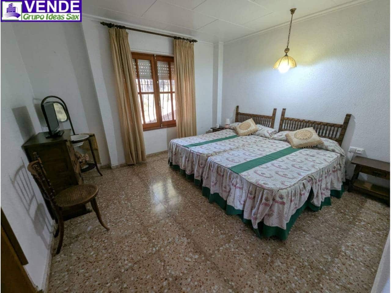 4 soverom Finca/Herregård til salgs i Sax med svømmebasseng garasje - € 315 000 (Ref: 9159074)