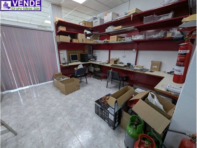 Commercial for sale in Sax with garage - € 106,000 (Ref: 9235890)