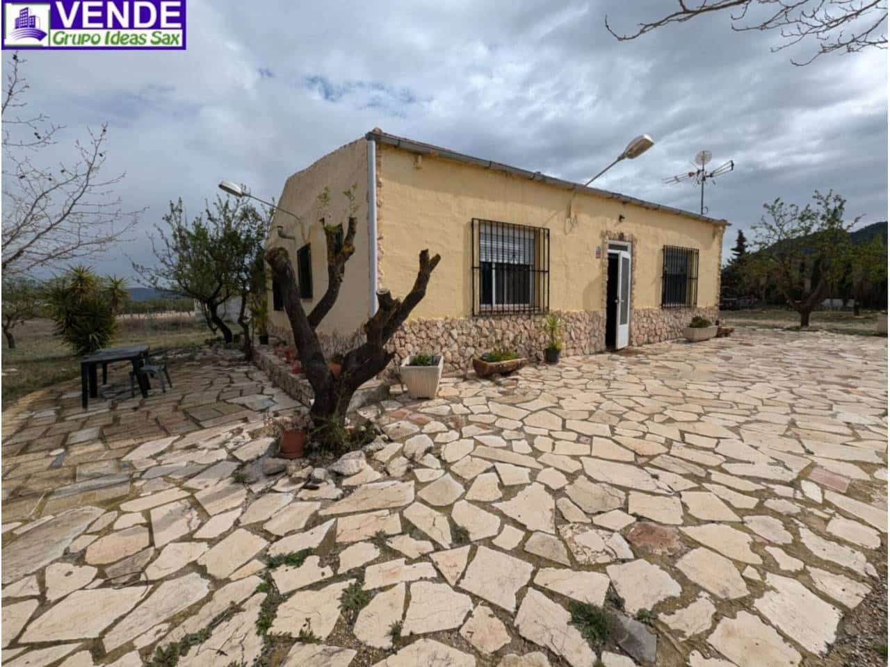 5 soveværelse Finca/Landehus til salg i Salinas - € 189.000 (Ref: 9239513)