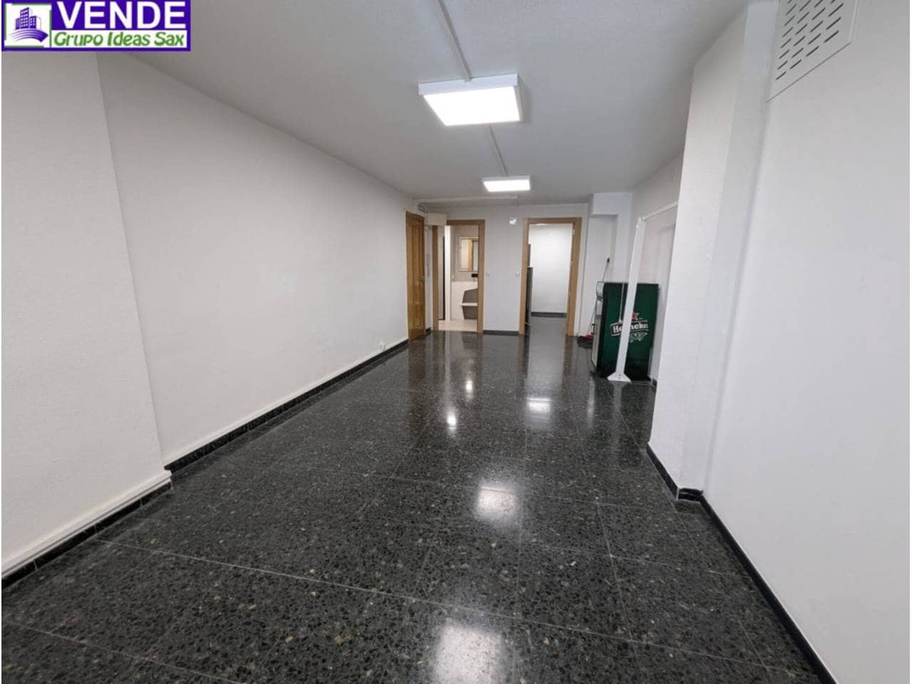 1 soverom Kommersiell til salgs i Sax - € 77 000 (Ref: 9310342)