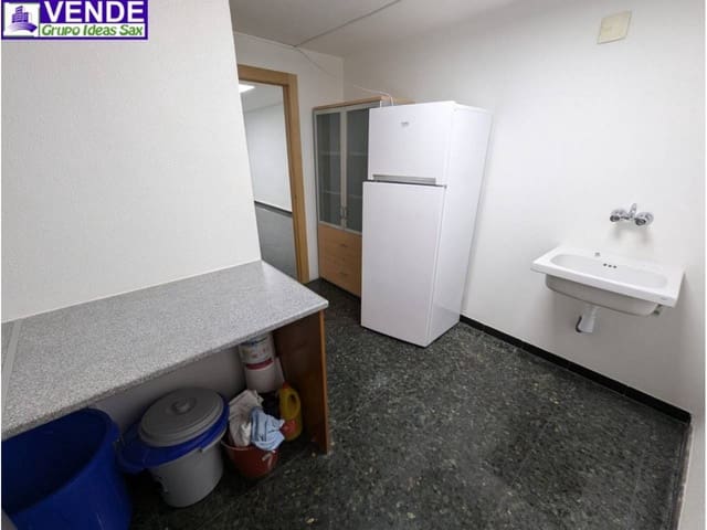 1 bedroom Commercial for sale in Sax - € 77,000 (Ref: 9310342)