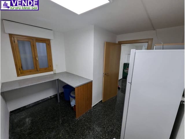 1 bedroom Commercial for sale in Sax - € 77,000 (Ref: 9310342)