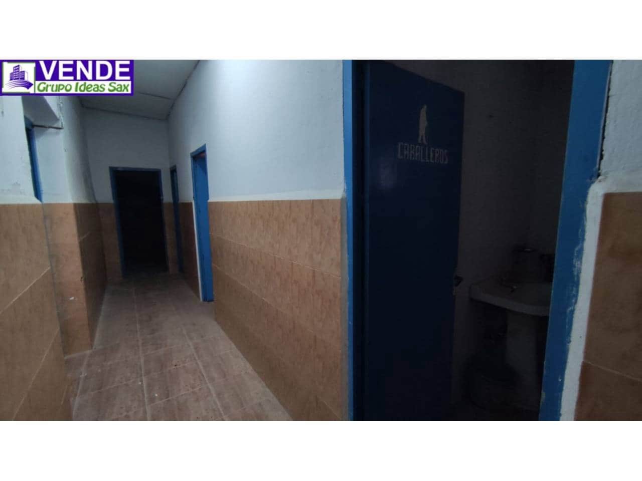Commercial for sale in Sax with garage - € 160,000 (Ref: 9310343)