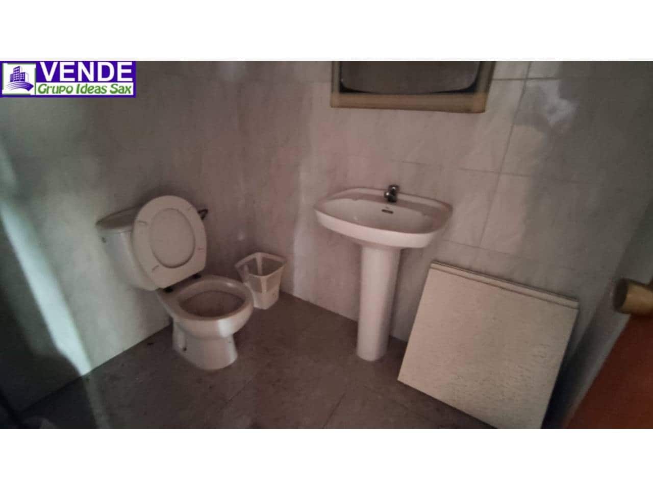 Commercial for sale in Sax with garage - € 160,000 (Ref: 9310343)